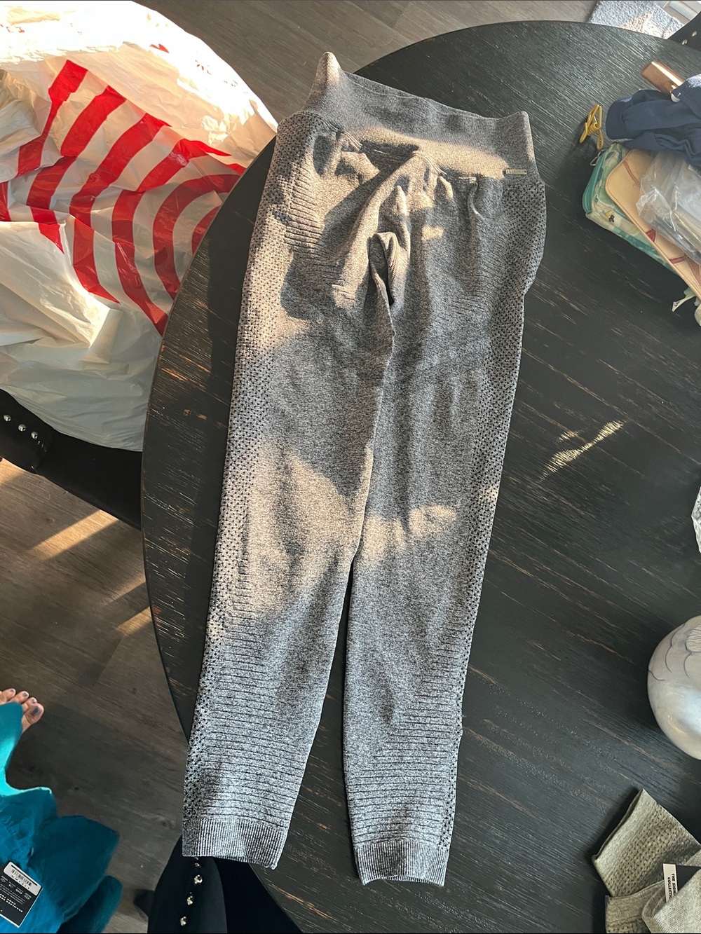 Lilias Gray Knit Jogger Pants -scrunchy butt. S